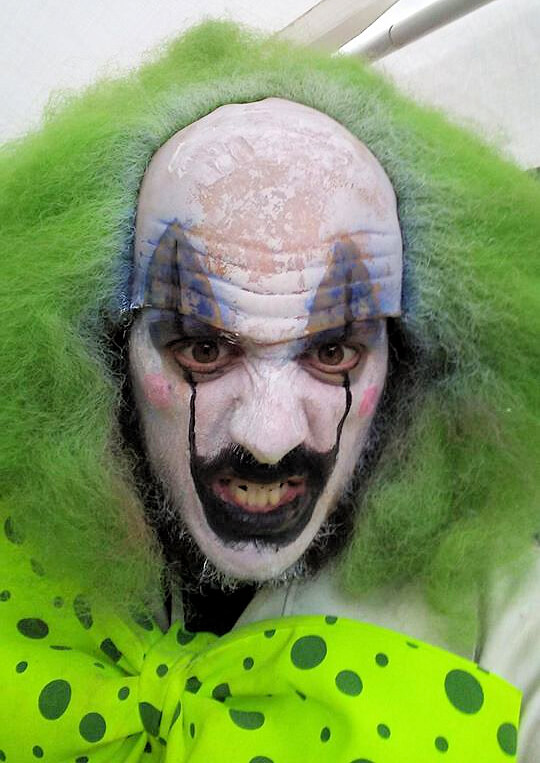 Bryan Oates clown Team Leader Skelegore Haunted House Reviewer New York