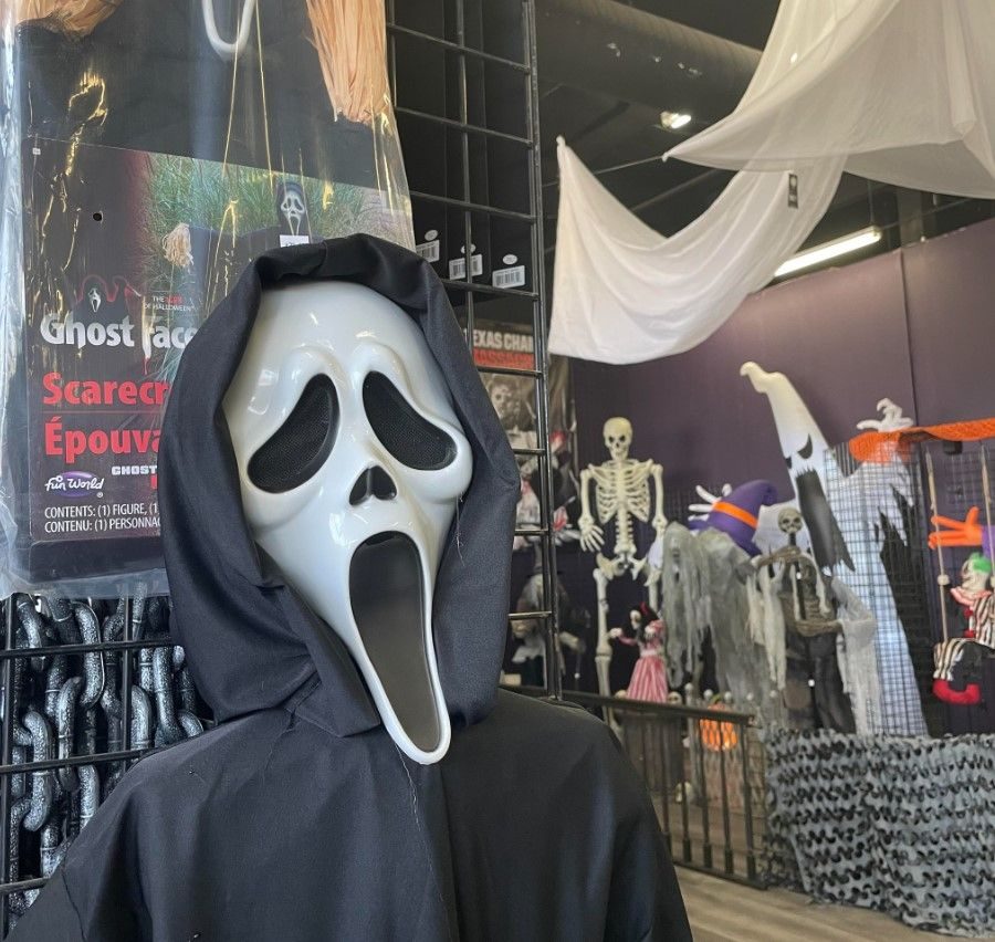 Phantom Halloween Store Promo 1
