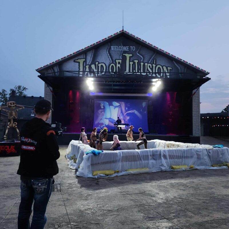 Land of Illusion Stage Entertainment