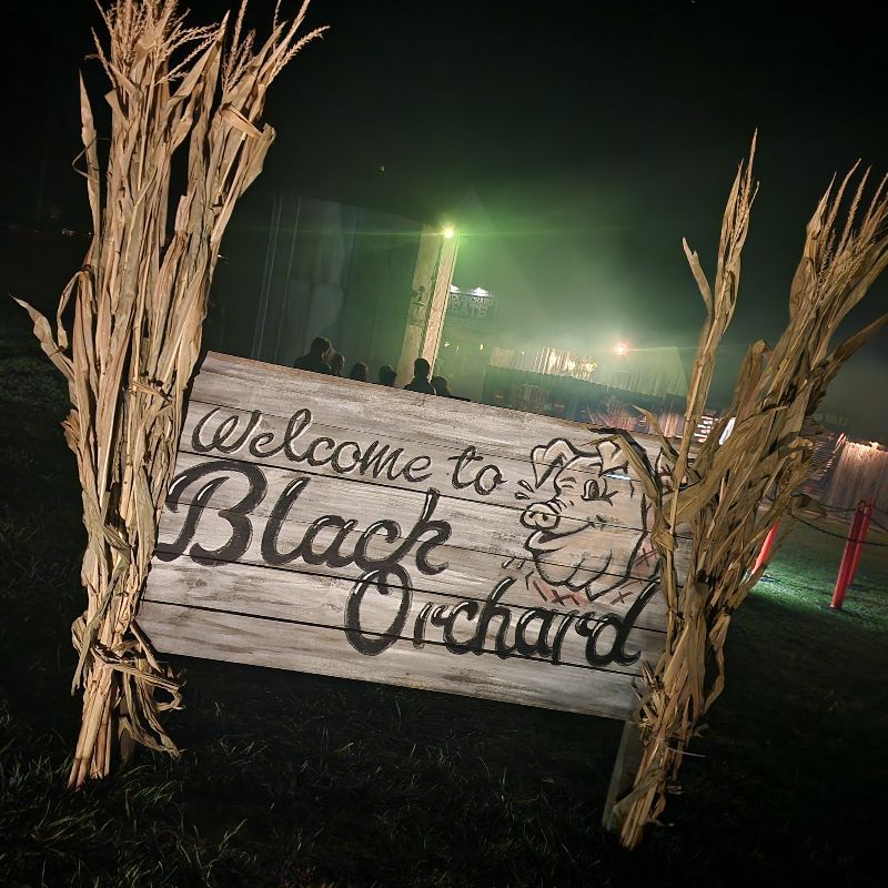 Black Orchard Haunted House 2025 - Black-Orchard-Customer-Service1