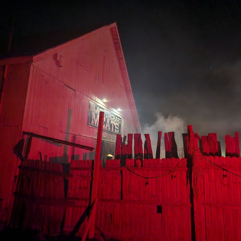 Black Orchard Haunted House 2025 - Black-Orchard-Immersion3