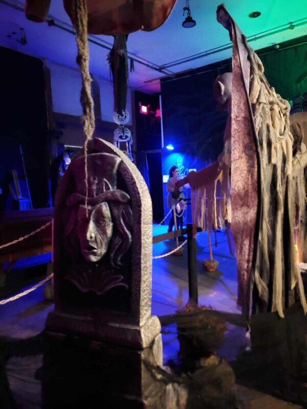 Dark Castle Haunted Attraction 2025 - 553315961_1323210238651356_2620293359324224589_n