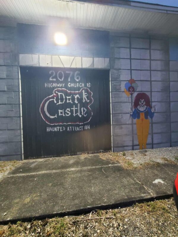 Dark Castle Haunted Attraction 2025 - 553543071_1497902238136815_9147957978007811127_n