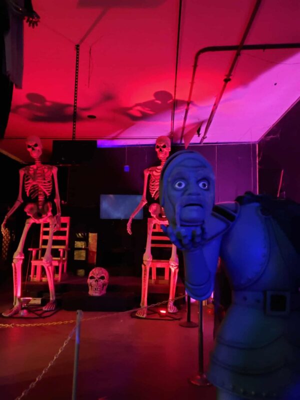 Dark Castle Haunted Attraction 2025 - 553757224_682840534344848_5485588285185875990_n