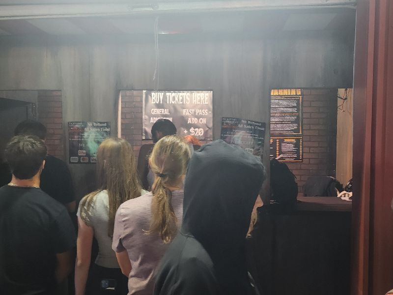 Four Scythes Haunted Attraction 2025 - 20251004_194840