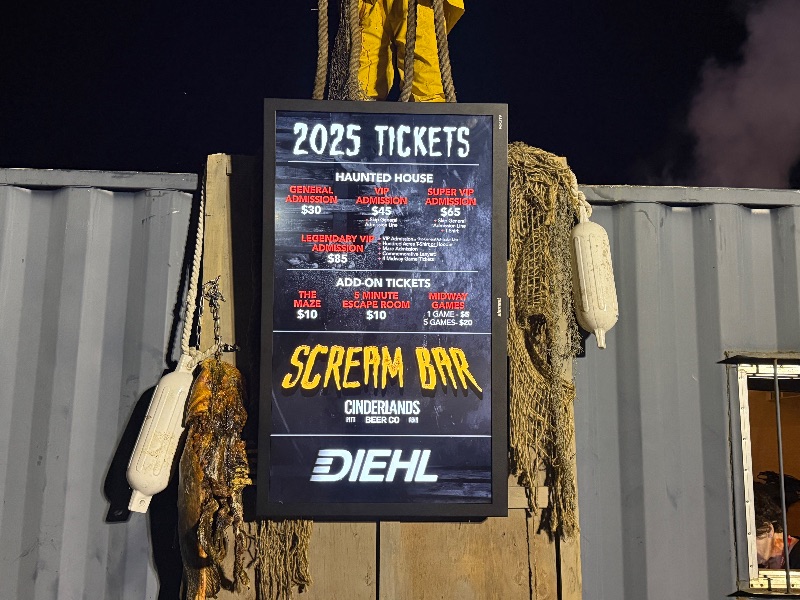 Hundred Acres Manor 2025 - IMG_6862