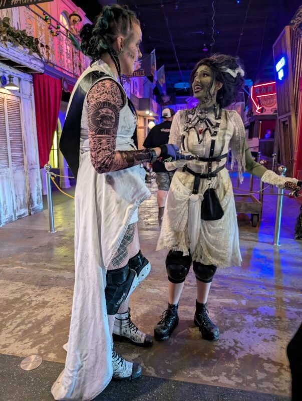 Hush Haunted Attraction 2025 - PXL_20251004_220328936.MP_