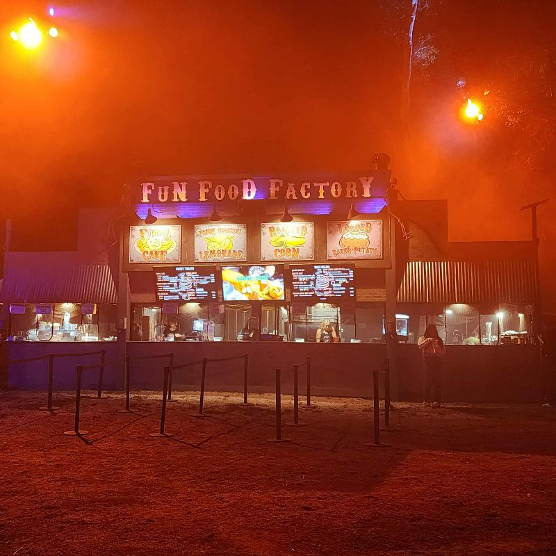 Los Angeles Haunted Hayride 2025 - la-hayride-entertainment-food