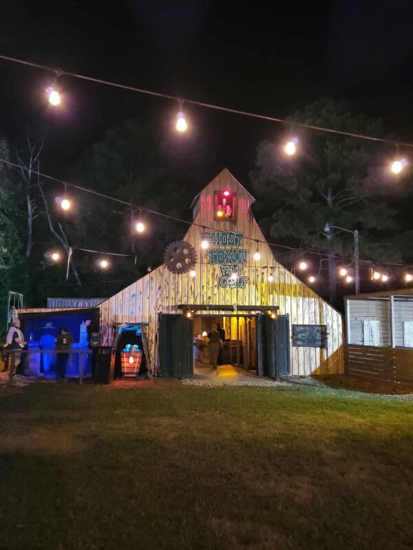 Madworld Haunted House 2025 - 552133652_2059443604838532_1675357362678796485_n