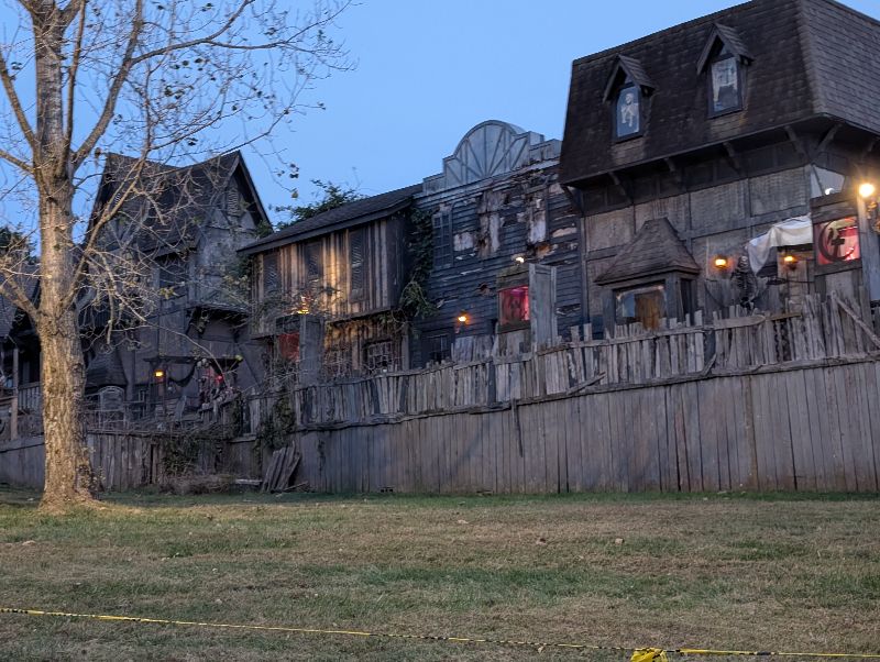 Ravens Cross Haunted Village 2025 - PXL_20251018_231600150.MP_
