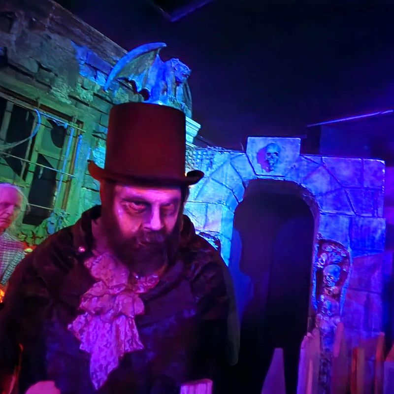 Reign of Terror Haunted House 2025 - Reign-Cat