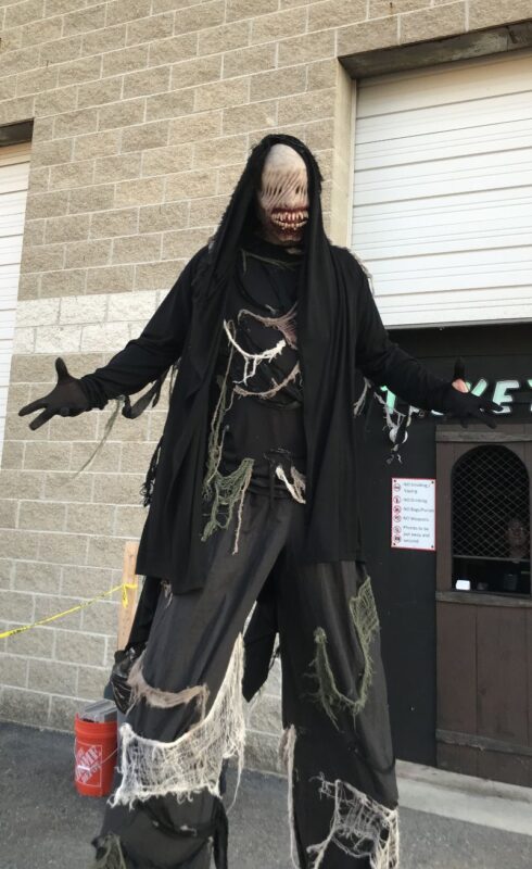 The Scream Machine 2025 - ScreamMachineStilts