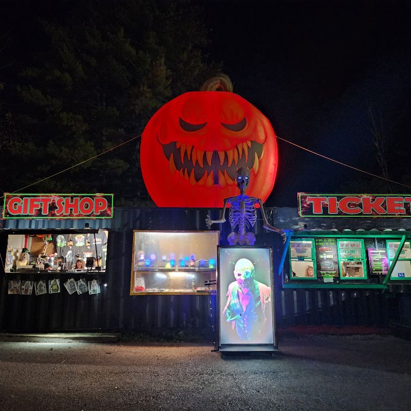 Wicked World ScareGrounds 2025 - Wicked-World-Customer-Service