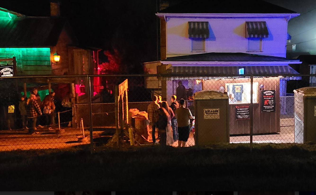 Twelvepole Manor Review 2021 The Scare Factor Haunted House Reviews